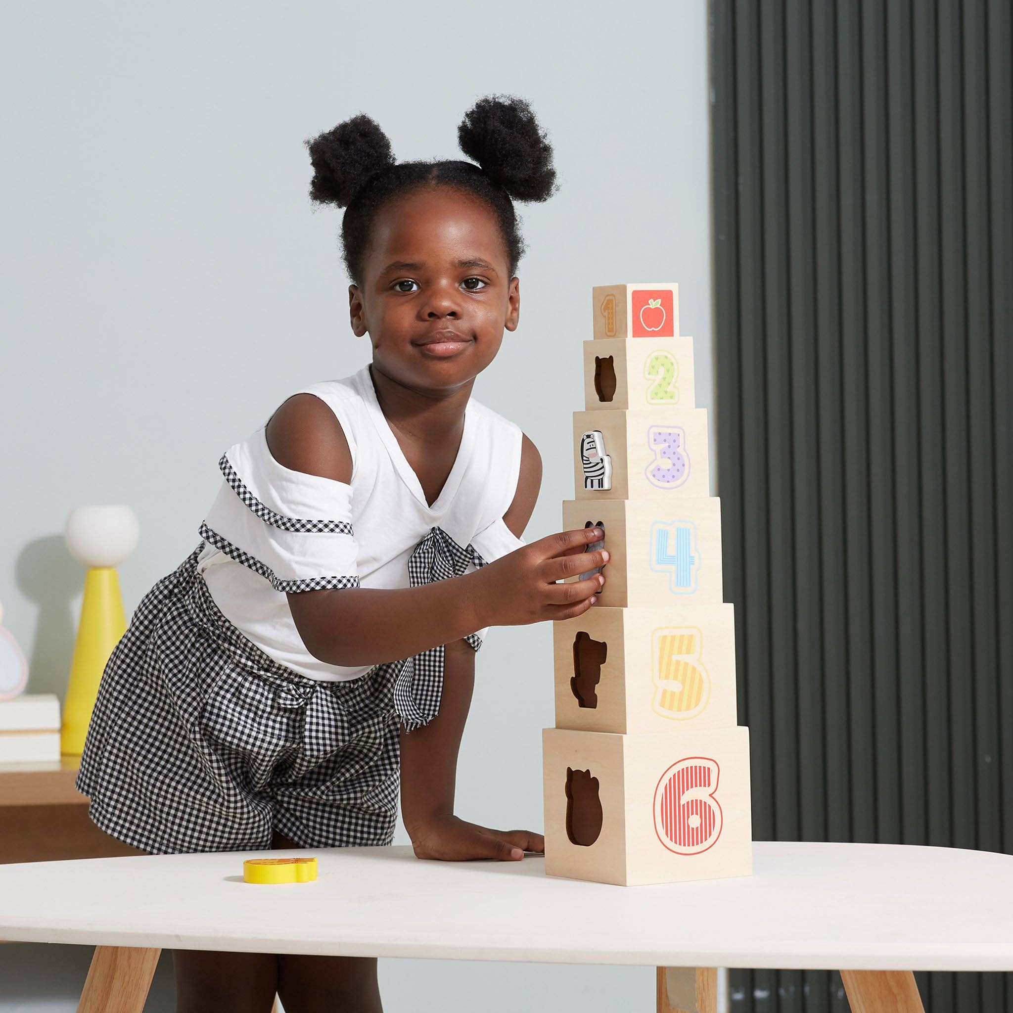 Blocs à emboîter et à empiler : explorez, apprenez et jouez