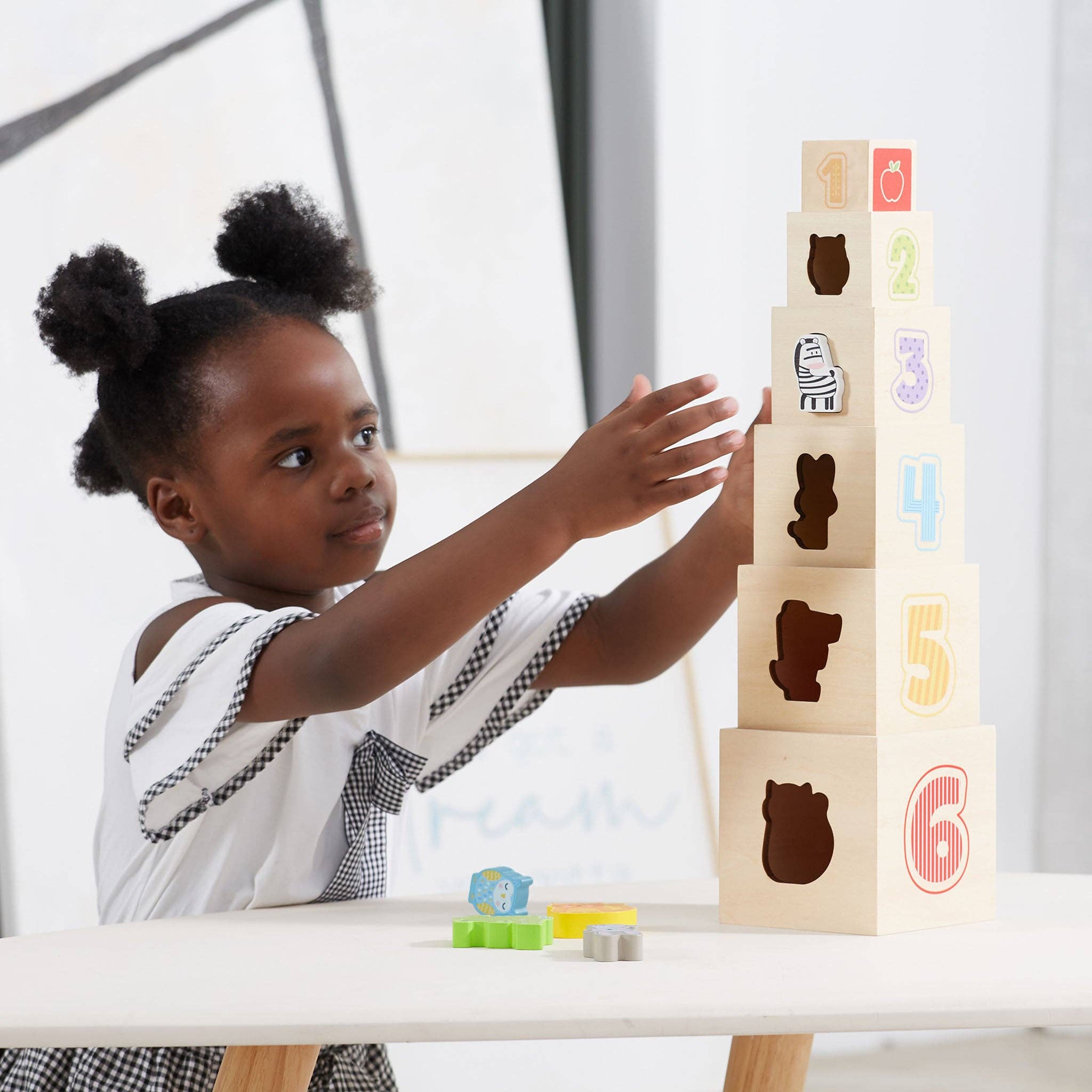 Blocs à emboîter et à empiler : explorez, apprenez et jouez